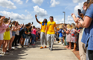 basketball team at sendoff
