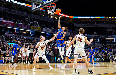 Men's basketball players